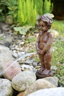 Heissner Teichfigur "Belgium Boy", 13x11x35cm