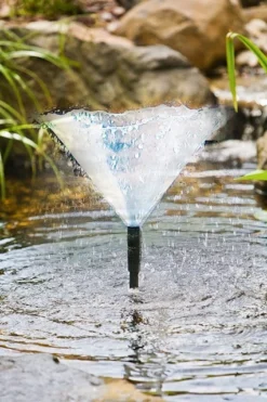 Heissner SMARTLINE Teichpumpenset 1500 L/h (HSP1600-00) -Heissner Heissner Smartline ECO Wasserspielpumpe 1000 l h 10