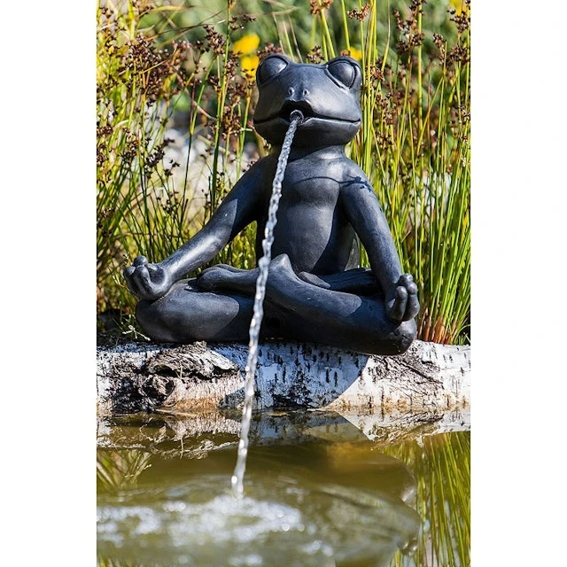 Heissner Teichspeier "Yoga-Frosch"